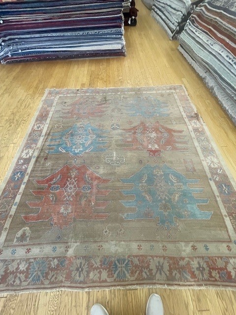 8'x8' square rug