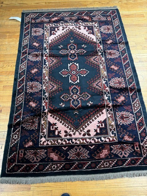 4'x6' rug for room