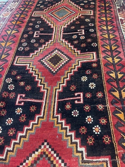 3'x9' living room rug