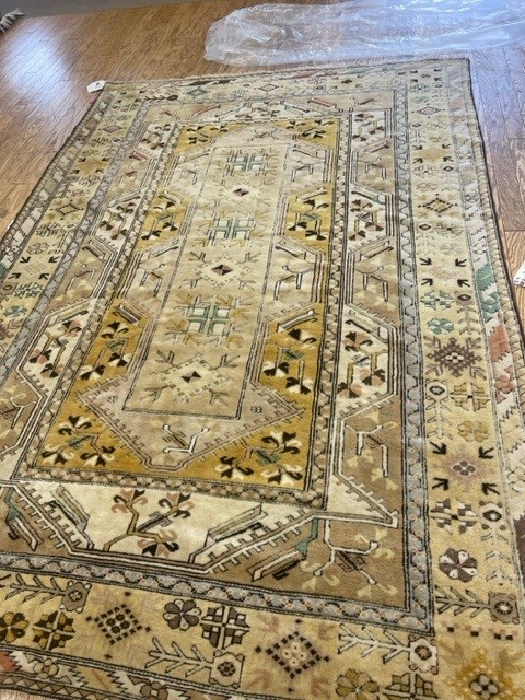 8'x10' living room rug